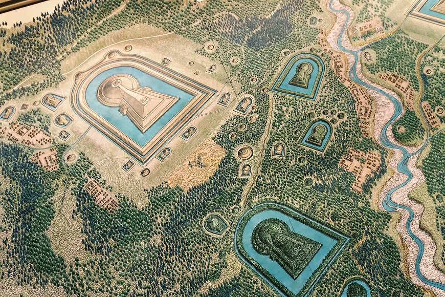 Các nhà khảo cổ học có thể viếng thăm khu vực này nhưng phải được sự cho phép từ Tòa án Hoàng gia. Theo đó, các đảo Kofun cấm dân thường ghé thăm.