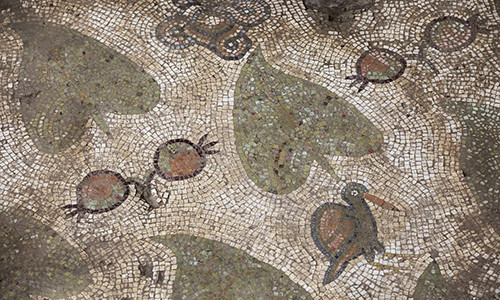 Theo các chuyên gia, nhà thờ cổ thời đế chế Byzantine mới được phát hiện ở Israel có niên đại khoảng 1.500 tuổi.