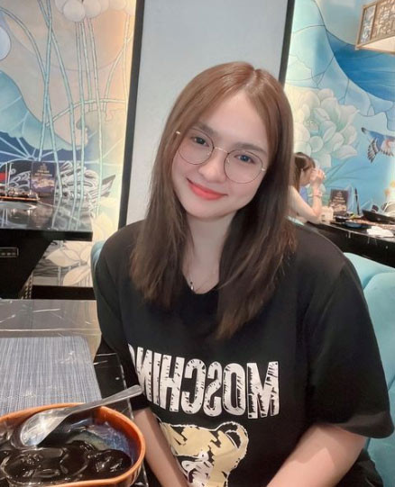 Thiện Nhân hiện tại khác xa so với khi cô mới đăng quang Giọng hát Việt nhí 8 năm trước.