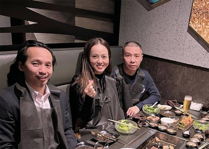 Nam diễn viên sinh năm 1973 đã dần phục hồi sức khỏe khi được sự chăm sóc, quan tâm của vợ và nhiều người thân, bạn bè.