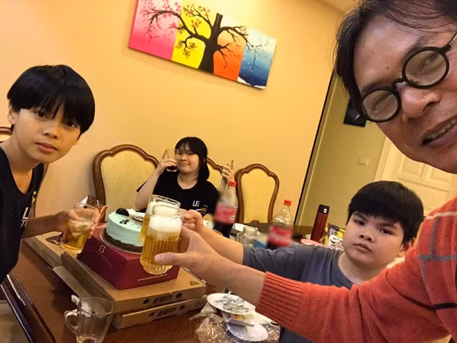 Ngoài con trai Bờm - cậu bé từng gây ấn tượng trong chương trình "Bố ơi mình đi đâu thế năm 2015" thì Bông cũng nhận được sự chú ý không kém.