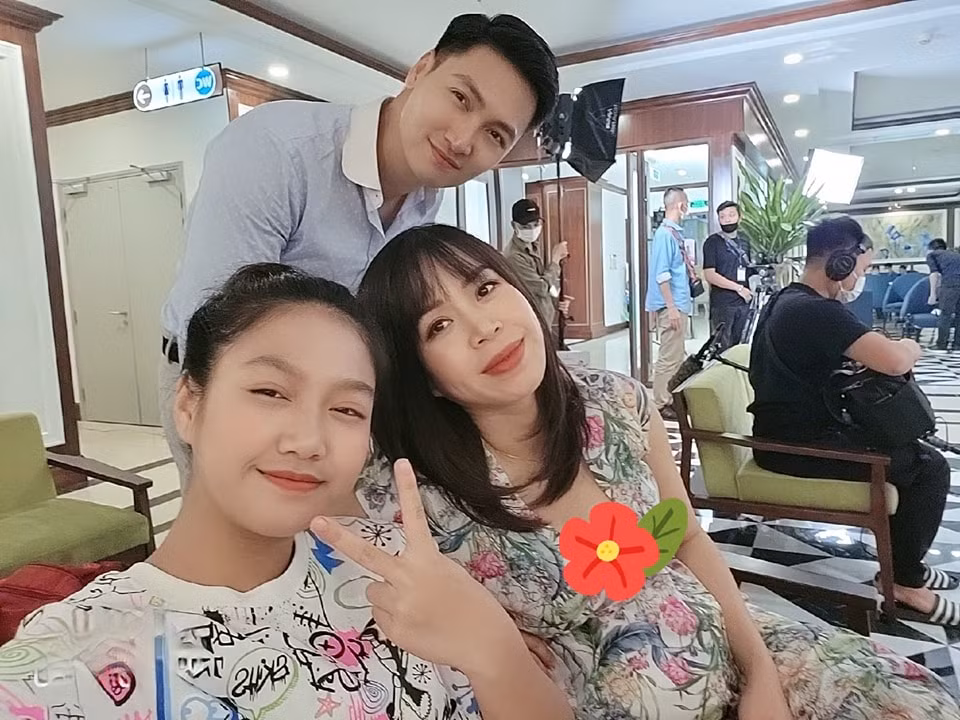  Diễn viên Mạnh Trường và bà xã Lan Phương có tổ ấm hạnh phúc khiến bao người ngưỡng mộ.