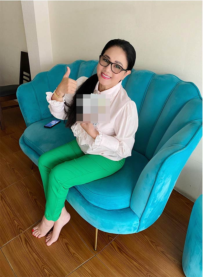 Ở tuổi 58, vẻ ngoài của giọng ca “Mùa xuân trên những giếng dầu” vẫn không khác mấy so với lúc còn trẻ. (Ảnh: FBNV)