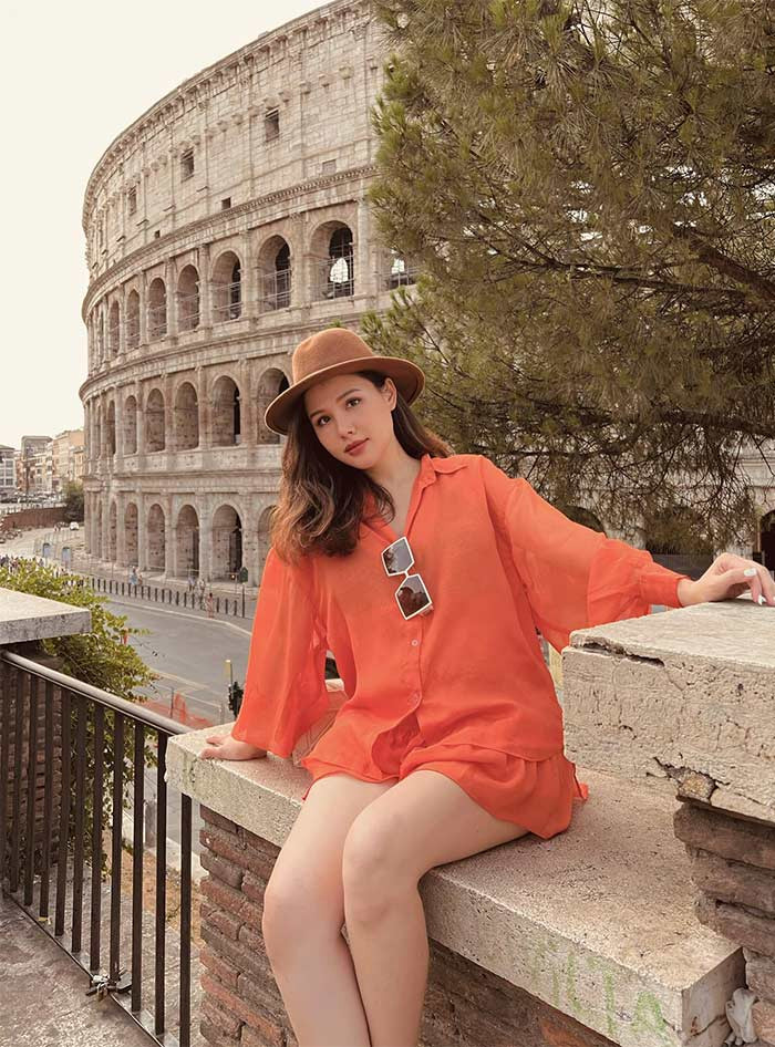 Tháng 7/2021, Phanh Lee hạ sinh con gái đầu lòng, tháng 10/2022 cô đón chào thêm con trai thứ hai.