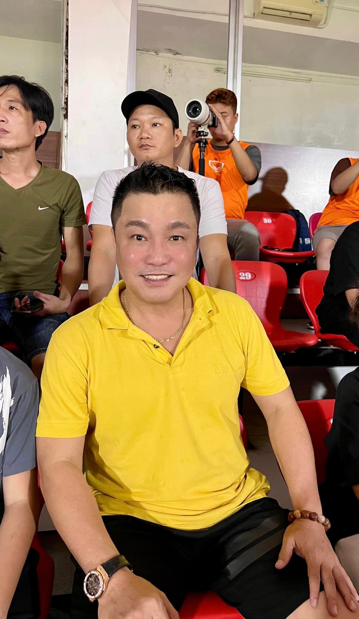  Nam diễn viên "Phạm Công - Cúc Hoa" ăn vận trẻ trung "hack tuổi".