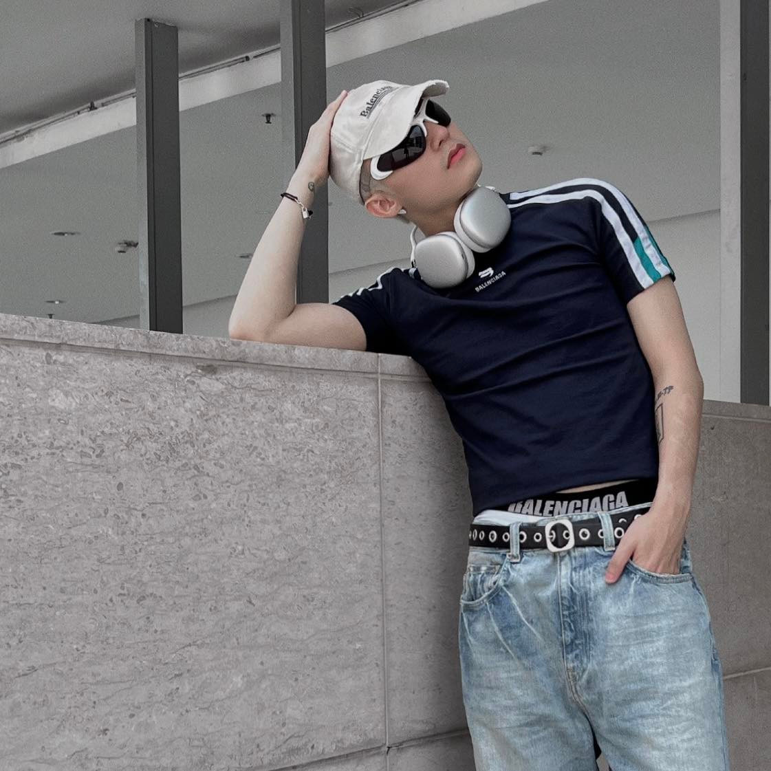  Diện mạo mới của Sơn Tùng thu hút gần 20 nghìn lượt bình luận trên trang cá nhân.