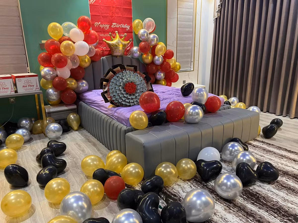 Tổ ấm khang trang, hạnh phúc của Hà Trí Quang và tình đồng giới khi về chung một nhà.