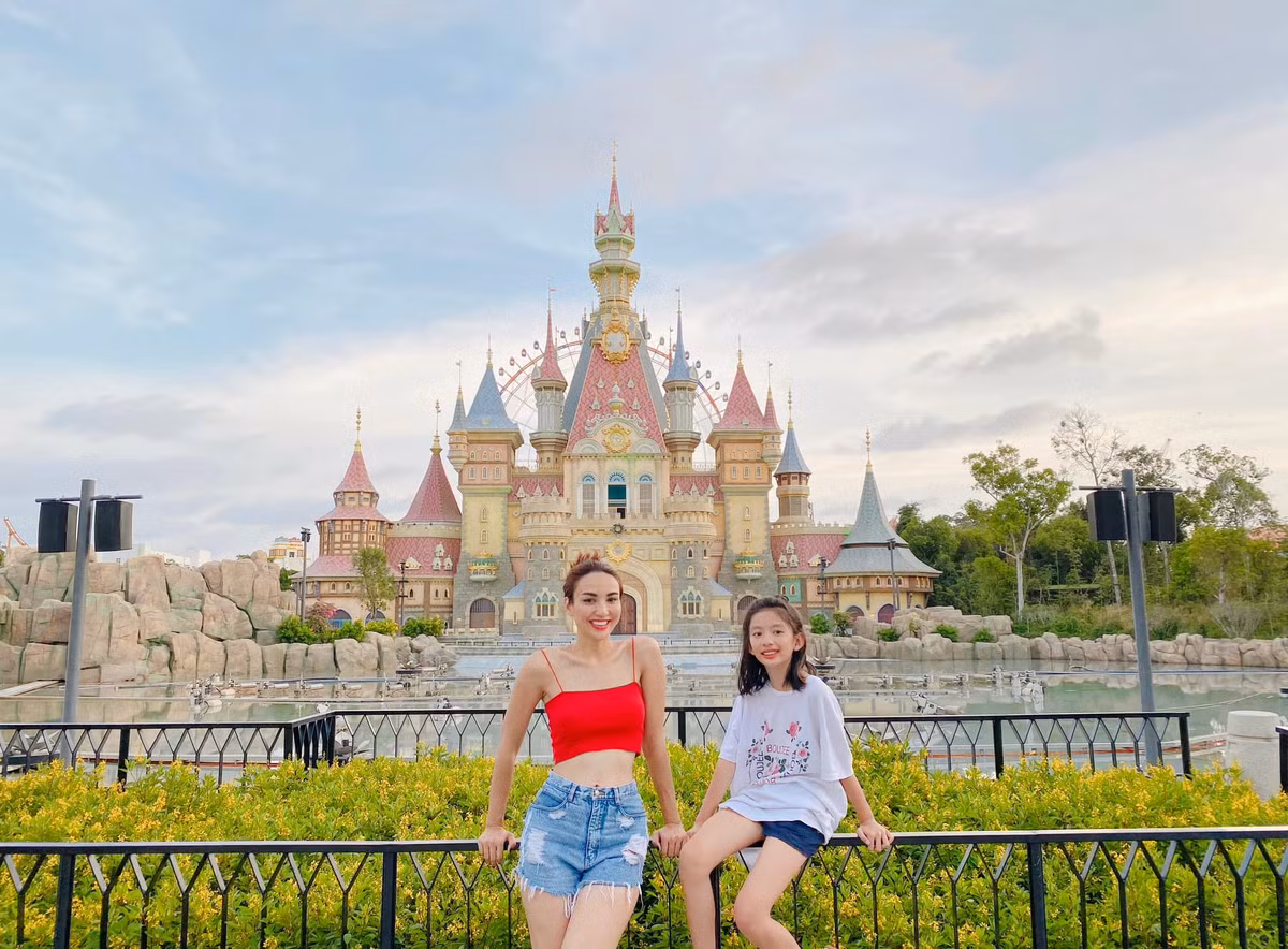 Ngọc Diễm rất tự hào về con gái giàu tình cảm, mạnh mẽ và hiểu chuyện của mình.