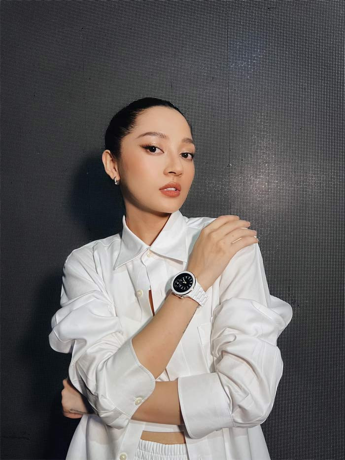 Tháng 12/2018, giọng ca "Anh muốn em sống sao" bị đồn là "kẻ thứ 3" khiến gia đình ca sĩ Phạm Quỳnh Anh và ông bầu Quang Huy tan vỡ. Tuy nhiên Bảo Anh đã lên tiếng phủ nhận. Thậm chí cô còn công khai tin nhắn gửi cho Phạm Quỳnh Anh để chứng minh không phải "tiểu tam".