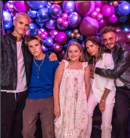 Ba anh trai của Harper, Brooklyn 21 tuổi vừa lập gia đình, Romeo 19 tuổi và Cruz 17 tuổi. (Ảnh: Instagram)