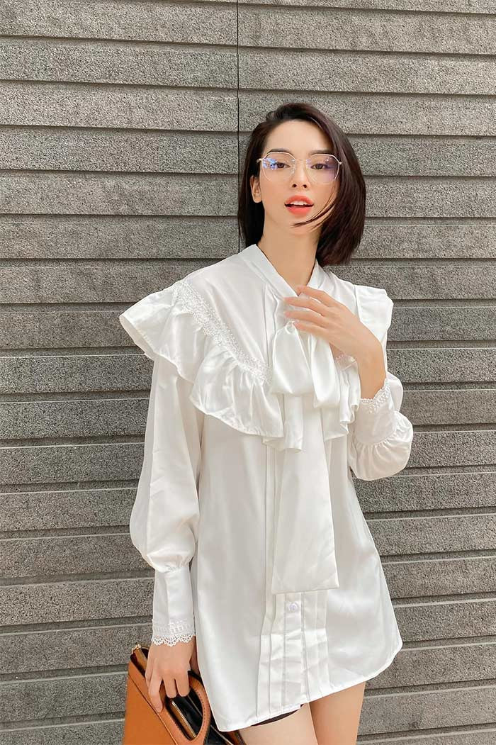 Quỳnh Lương từng tham gia một số phim như "Lối nhỏ vào đời", "Gara hạnh phúc" và là gương mặt mới của phim truyền hình Việt.