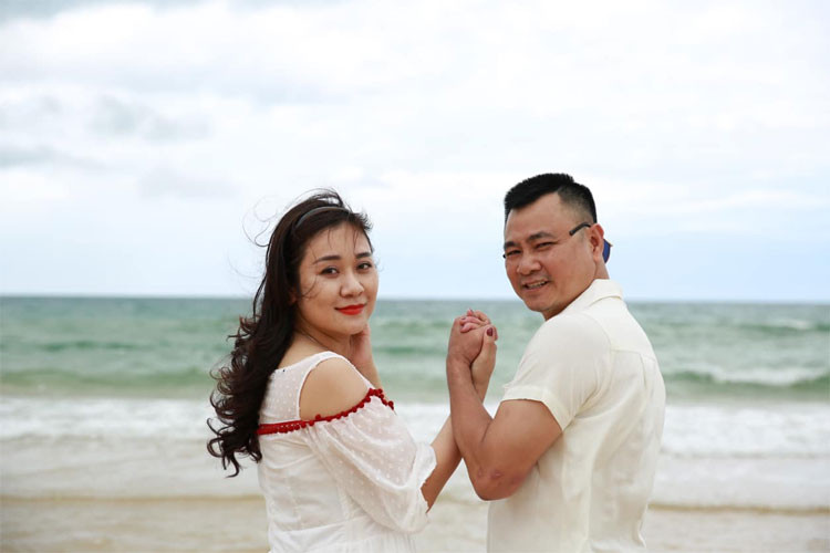 Vợ chồng Tự Long là một trong những cặp đẹp đôi và viên mãn của Vbiz.