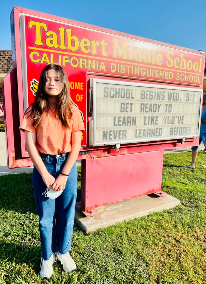 Con gái 11 tuổi của nữ danh hài hiện theo học tại một trường cấp 2 ở Mỹ.