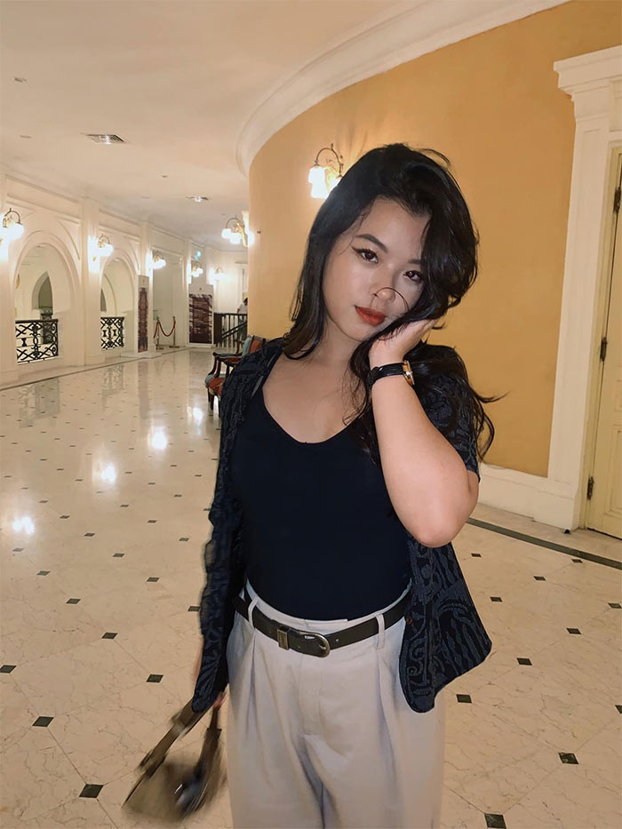  Con gái Chiều Xuân chia sẻ, cô nàng thấy mình tự tin và xinh hơn khi mặc những trang phục gợi cảm.