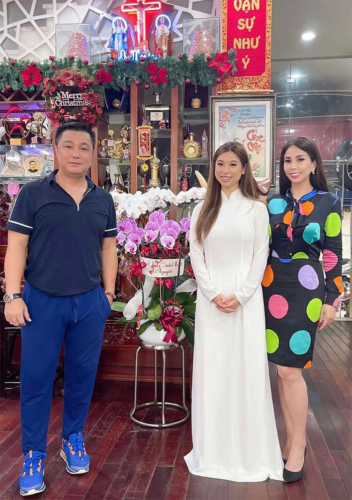 Trải qua những biến cố cuộc sống, giờ đây, Lý Hương có cuộc sống êm đềm bên mẹ, con gái và anh trai Lý Hùng.