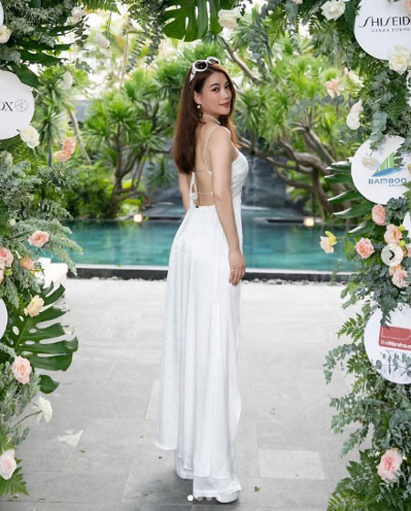 Vóc dáng của Trương Ngọc Ánh khiến nhiều người ghen tị dù cô đã ở ngưỡng U50.