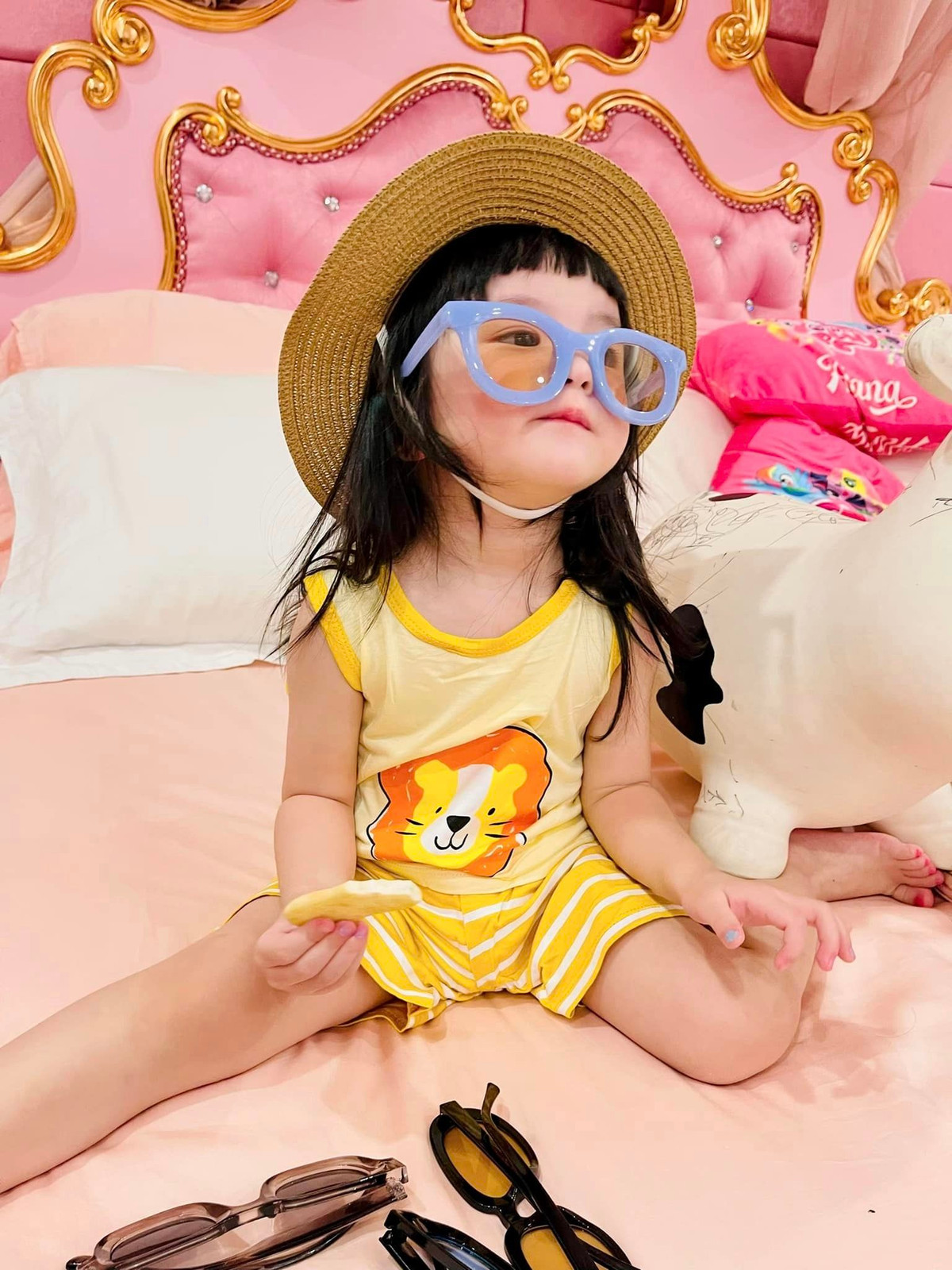 Bing sở hữu lượng fan đông không thua kém các ái nữ nhà sao Việt khác.