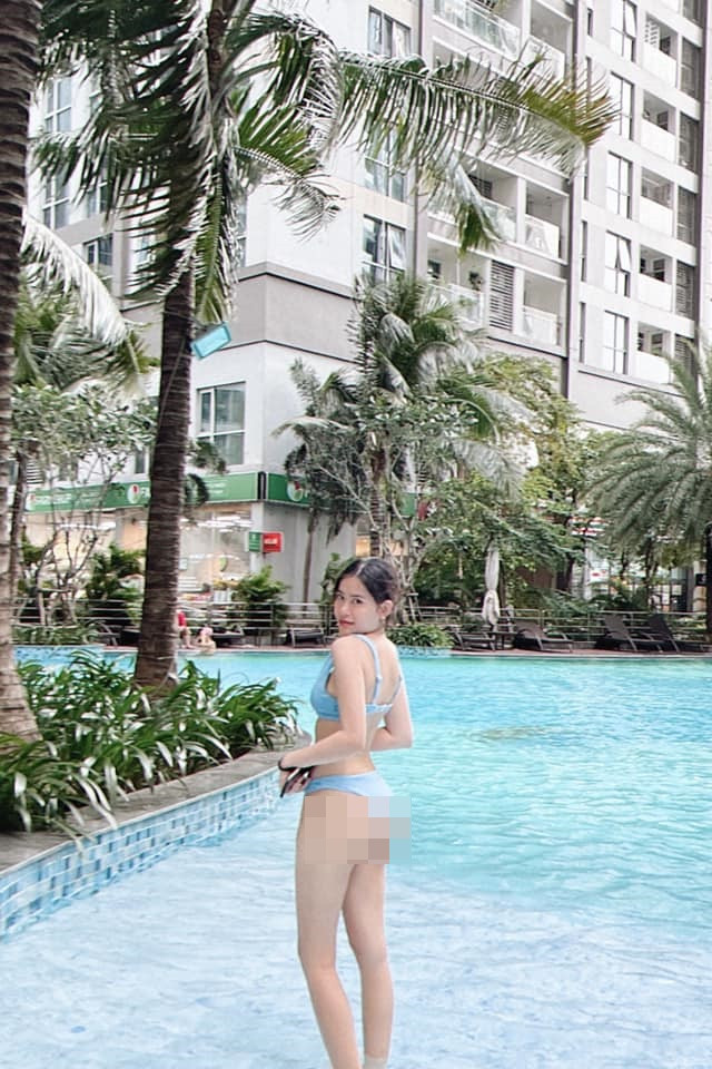 Hoàng Gia Hân được nhận xét ngày càng đẹp hiện đại và bốc lửa, khác xa với hình ảnh mộc mạc thời xưa của cô nàng.