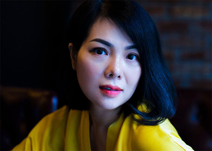 Không còn công tác ở VTV nhưng Bạch Dương vẫn làm cộng tác viên cho nhà đài và làm giảng viên tại Học viện Ngoại giao.