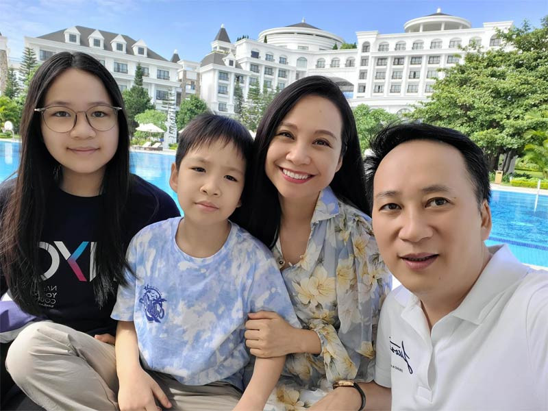 Sau khi kết hôn, chồng Mỹ Lan quyết định hy sinh sự nghiệp đang phát triển ở Đài Loan, về Việt Nam sống cùng vợ và tìm kiếm cơ hội việc làm khác tại Việt Nam.