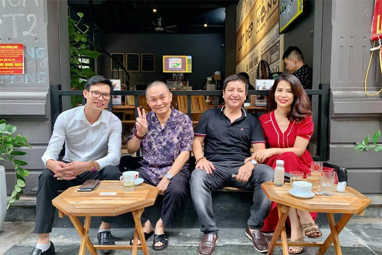 Bạn gái của Chí Trung luôn cùng anh xuất hiện tại các sự kiện và những lần đi gặp gỡ bạn bè.