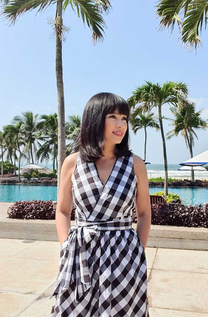 Dù đã 50 tuổi nhưng diễn viên Việt Trinh vẫn rất trẻ trung nhờ kết hợp giữa tập luyện và ăn chay trường trong nhiều năm.