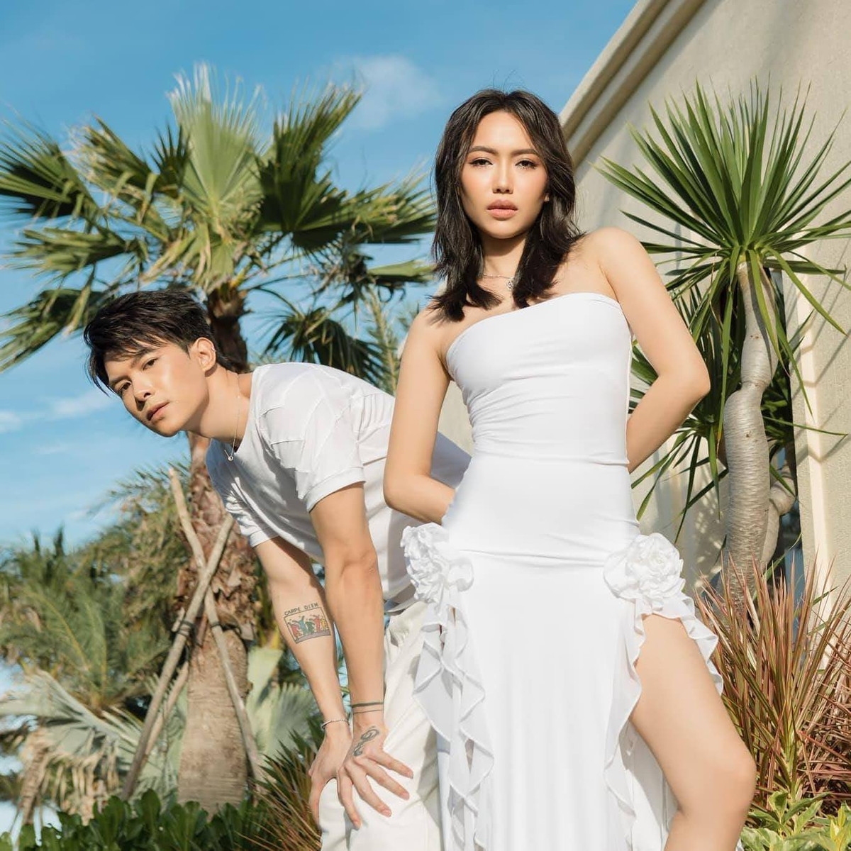 Fan tinh mắt nhận ra trang phục mà Midu diện có thiết kế giống hệt với chiếc váy "rách tả tơi" mà Diệu Nhi mặc trong đám cưới trước đó.