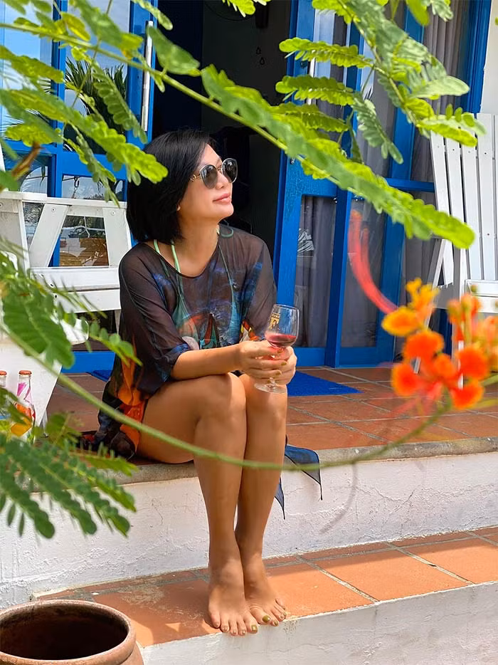 Năm 1991, người đẹp sinh năm 1967 từng giành ngôi Á hậu 1 cuộc thi Khỏe – Đẹp – Thời trang.