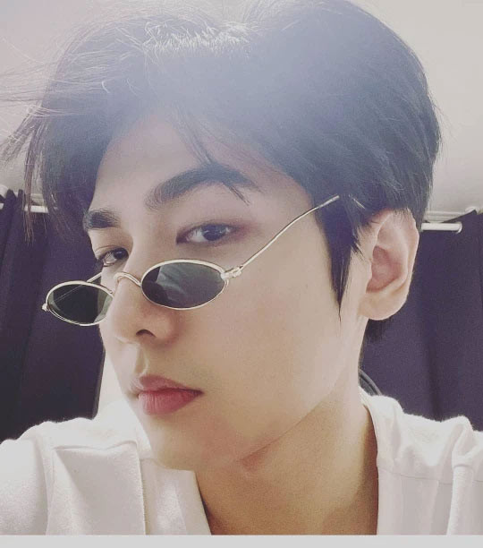 Các nhân chứng có mặt tại vụ giẫm đạp cho biết, Lee Ji Han cố cứu một bé gái ra khỏi đám đông và khi bé thoát ra ngoài thì anh bị kẹt lại. (Ảnh: Instagram)