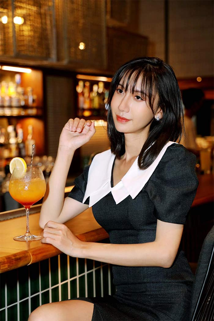 Theo chia sẻ của nữ ca sĩ 8x, mặc dù sinh ra là con trai nhưng từ lúc học mẫu giáo, cô đã thích con trai.