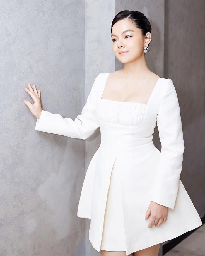 Bốn năm sau ly hôn đạo diễn Quang Huy, ngày 20/7/2022, Phạm Quỳnh Anh thông báo tin vui cô đã hạ sinh con gái thứ ba, kết quả của mối tình bí mật của cô và bạn trai mới.