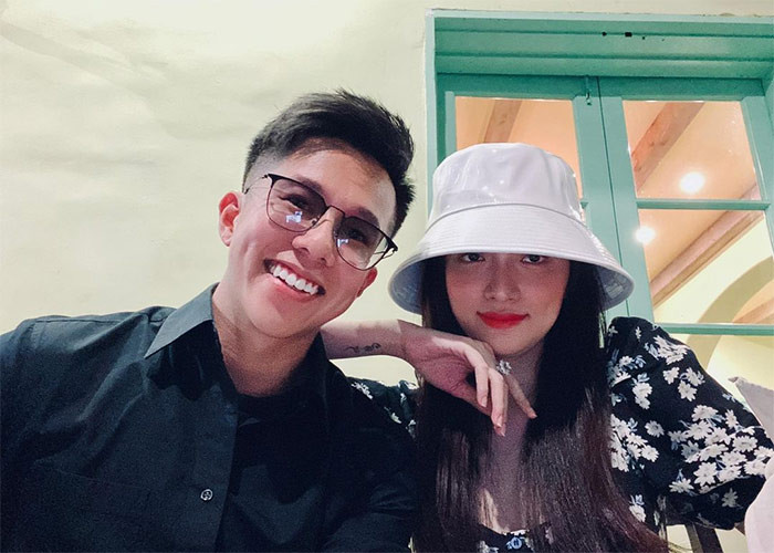 Ngày 19/8/2022, sau hai năm hẹn hò, Hương Giang tuyên bố chia tay Matt Liu trên trang cá nhân: "Một hành trình yêu khép lại. Hành trình làm bạn sẽ mở ra. Sẽ luôn bên cạnh mỗi khi cần, chia sẻ những buồn vui trong cuộc sống, những gì tốt đẹp nhất chúng ta đã dành cho nhau vẫn không có gì thay đổi được. Cảm ơn tất cả những điều tuyệt vời anh đã dành cho em".