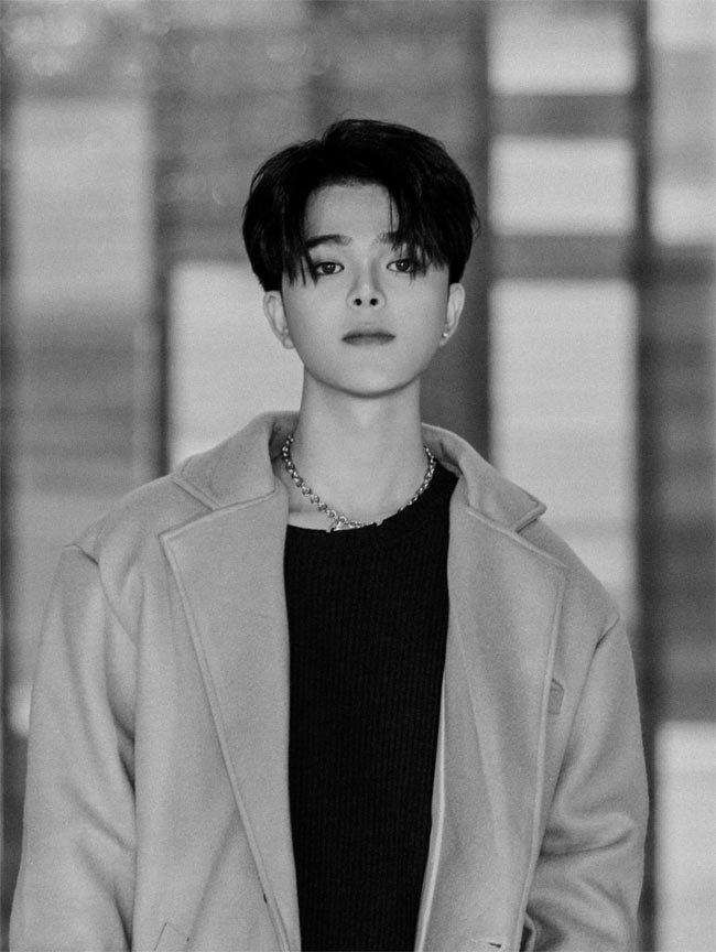 Đầu năm 2021, Quang Anh Nam tiến để phát triển sự nghiệp. Ban đầu cuộc sống ở TP.HCM khá vất vả nhưng nam ca sĩ cho rằng đây là một quyết định đúng đắn của mình. (Ảnh: FBNV)