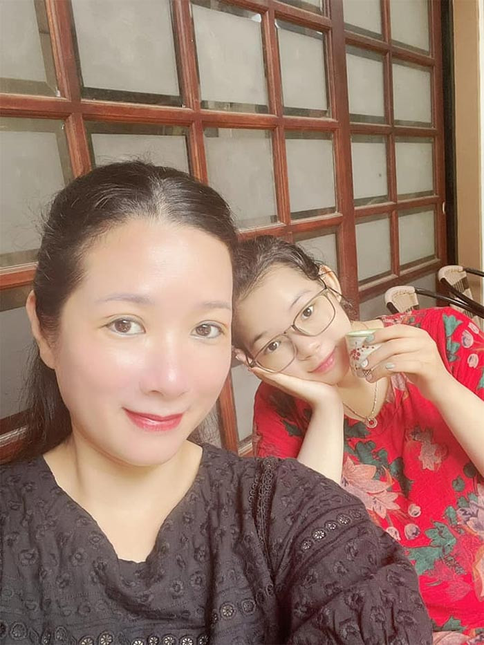 Thời gian đầu sau ly hôn, Thanh Thanh Hiền có đôi chút chống chếnh về tinh thần nhưng hiện tại, nữ ca sĩ đã lấy lại phong độ, luôn tươi vui và tận hưởng cuộc sống bên các con.