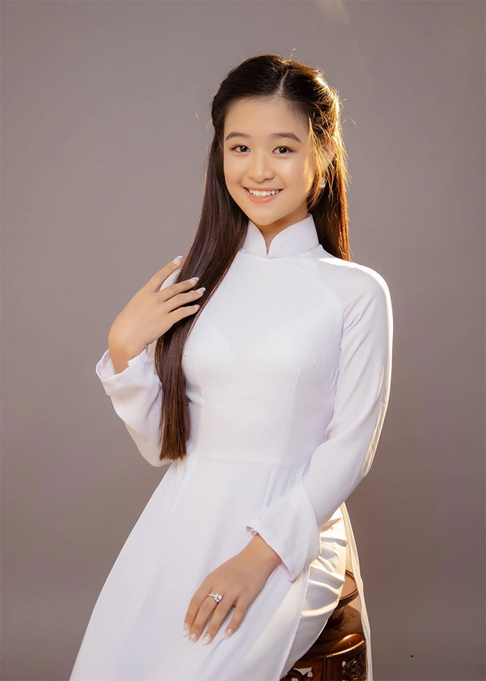 Nhờ vẻ ngoài xinh xắn nên Bảo Ngọc được khán giả gọi với cái tên "Hoa hậu nhí", "Hoa khôi nhí".