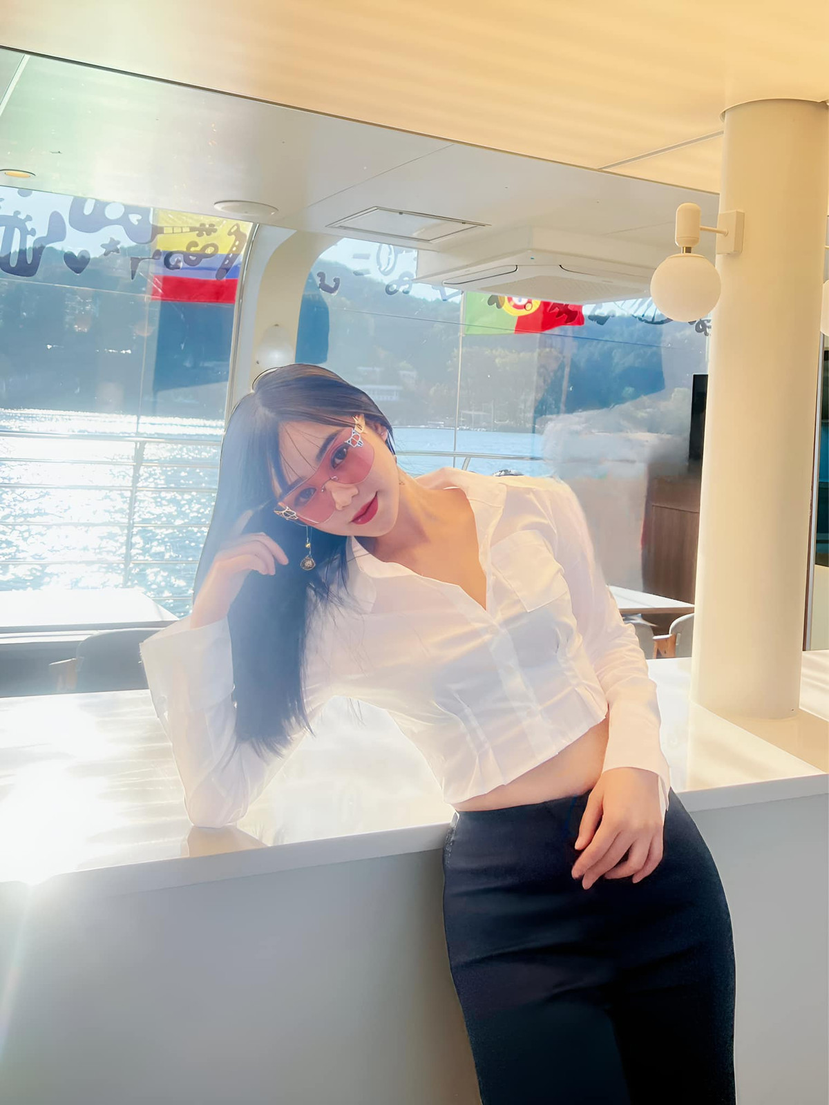 Sơn Ca của "Ga-ra hạnh phúc" gây chú ý với diện mạo mới khi chia sẻ loạt ảnh du hí ở xứ sở kim chi.