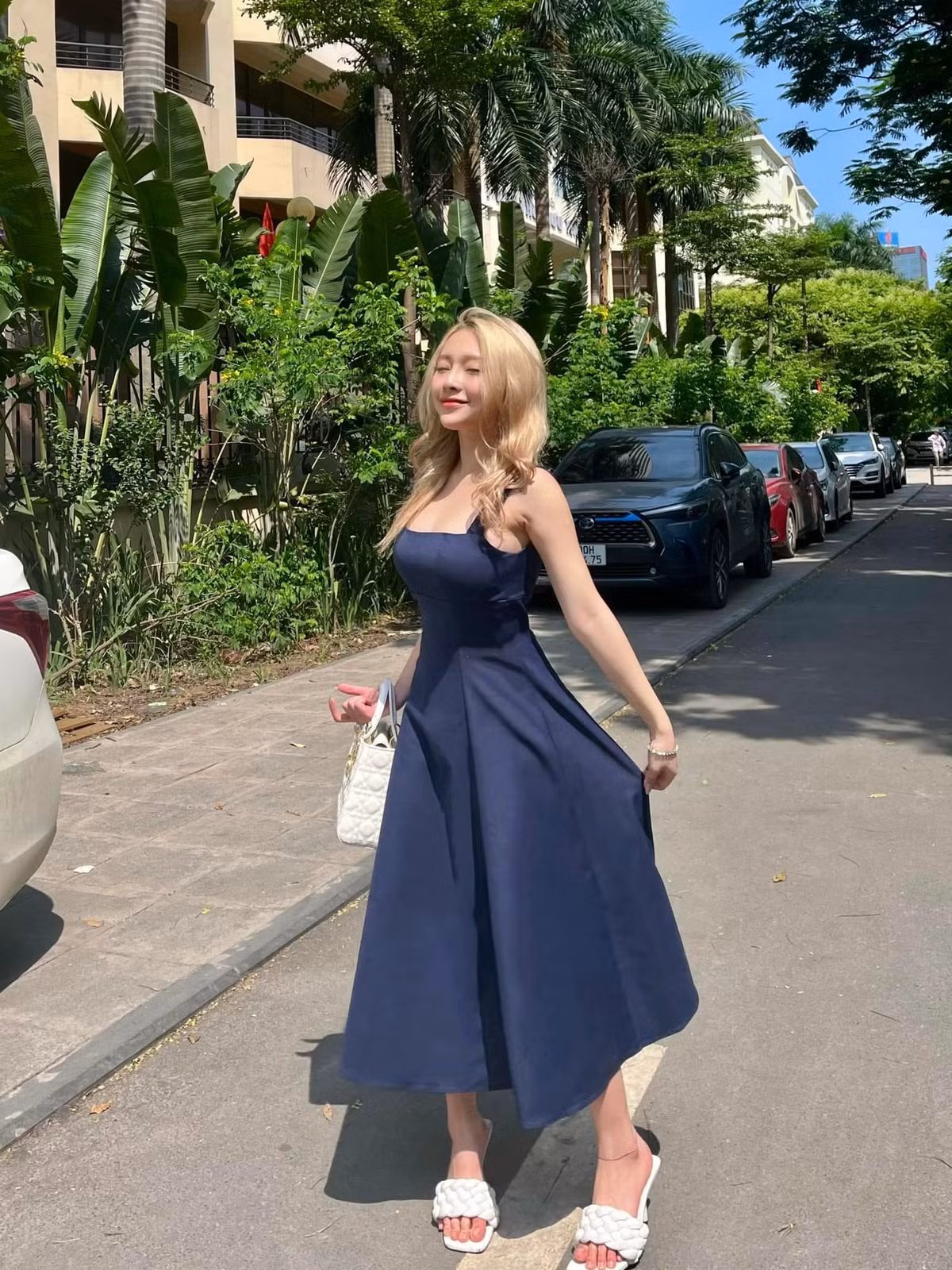 Cô bạn cảm thấy biết ơn và hạnh phúc khi có cơ hội được thể hiện bản thân, học hỏi thêm nhiều điều mới.