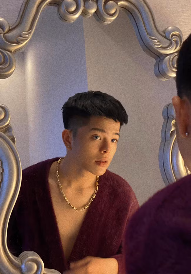 Quang Anh đã thay đổi nghệ danh là Quang Anh Rhyder.