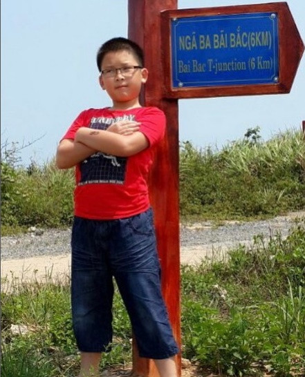 So với hình ảnh hồi nhỏ, có thể thấy em trai Huyền My đã "dậy thì thành công".