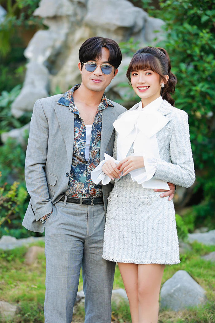  Ngọc Huyền là gương mặt mới toanh của "Vũ trụ VTV". Cô gây ấn tượng với vai diễn đầu tiên trong phim "Thương ngày nắng về".