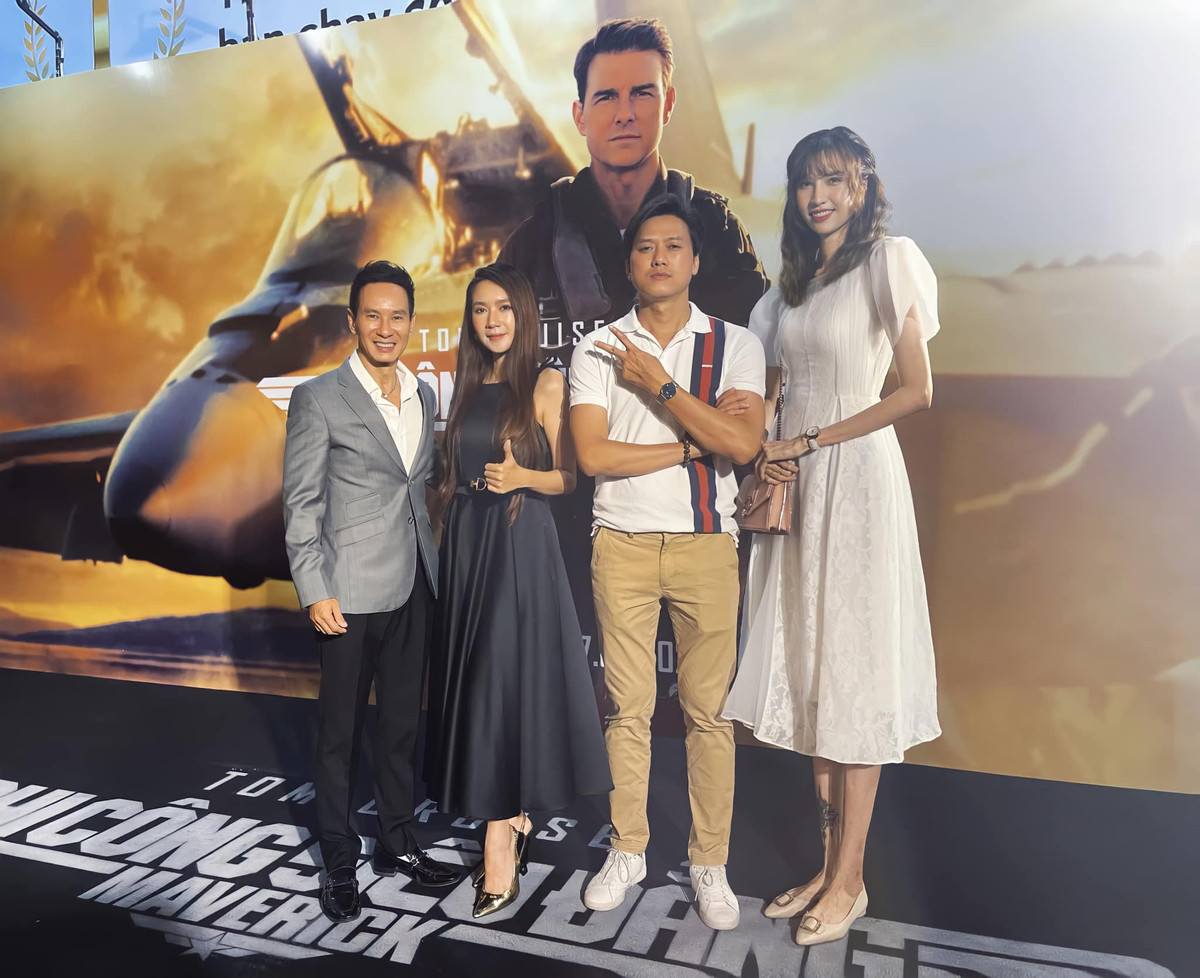 Trước đó, trong bức ảnh chụp tại một sự kiện, mỹ nhân "siêu cao khổng lồ" cũng khiến hai sao nam là Lý Hải và Quách Ngọc Tuyên bị "dìm hàng chiều cao" thê thảm.