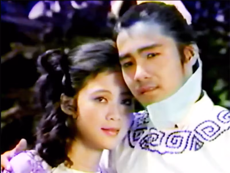 Diễm Hương và Lý Hùng trong phim "Phạm Công - Cúc Hoa" năm 1989.