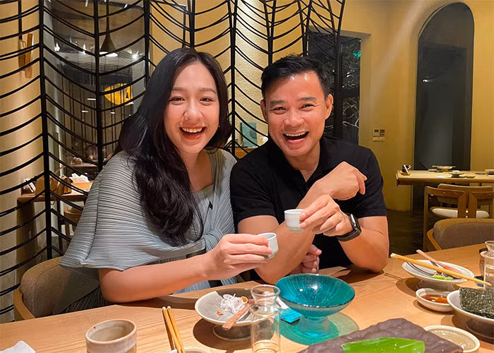 Hà My thường xuyên chia sẻ những khoảnh khắc hạnh phúc bên bạn trai khi hai người đi ăn, đi du lịch. "Mình hạnh phúc mình biết là được", người đẹp chia sẻ trên trang cá nhân.