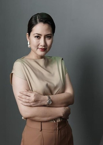 Được biết, Ngọc Lan từng tăng gần 10 kg do tác dụng phụ của việc truyền nước biển trong những lần nằm viện năm 2020. Ngoài ra, cô ăn uống thoải mái trong 4 tháng ở Hà Nội đóng phim “Mặt nạ gương”.