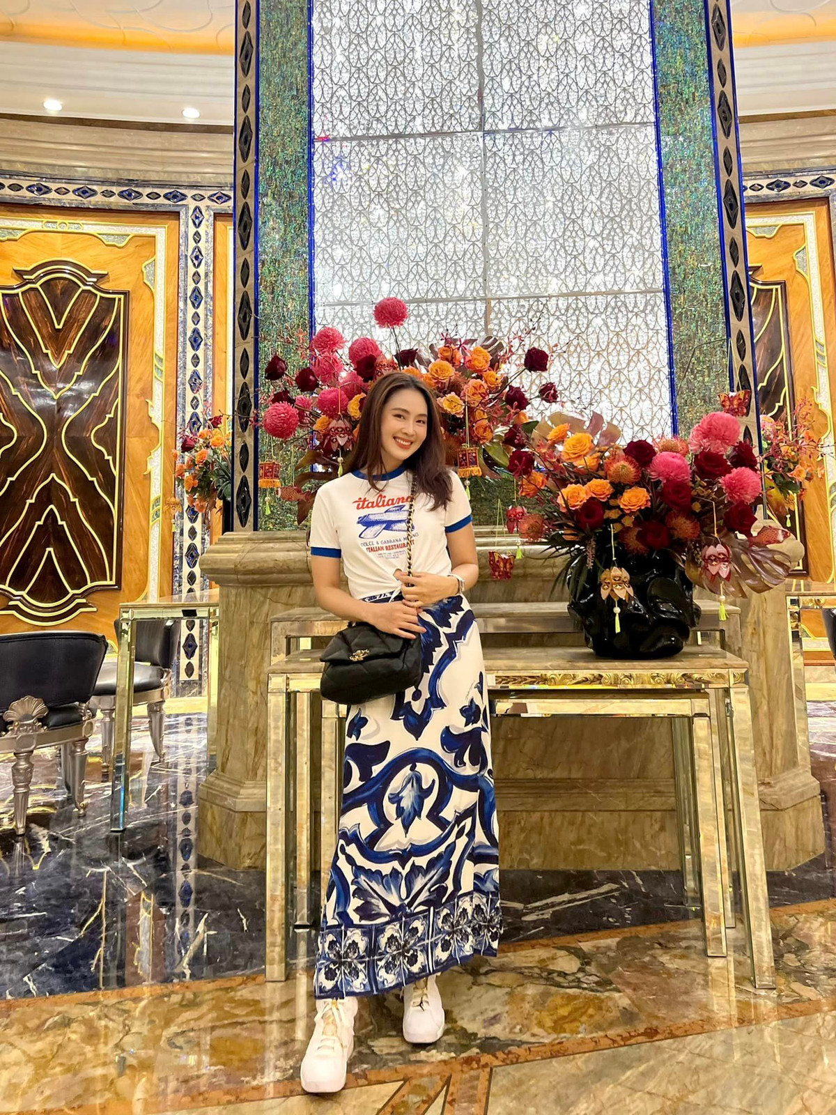 Hồng Diễm xuất thân là một người mẫu, MC trước khi lấn sân sang diễn xuất.