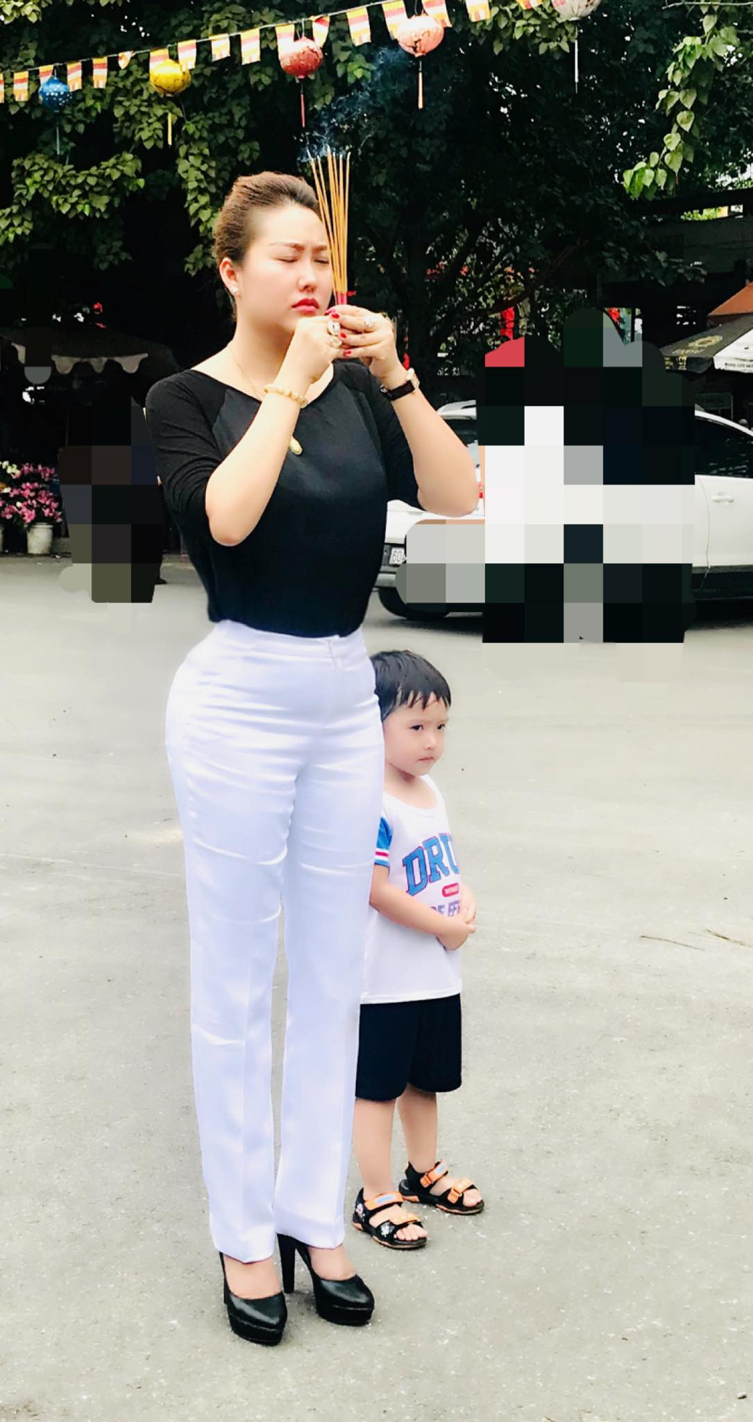 Nhiều năm qua, "nữ hoàng dao kéo" chọn rút lui khỏi showbiz để chuyển hướng sang đầu tư kinh doanh vào nhiều lĩnh vực như bất động sản, y tế, sức khoẻ...