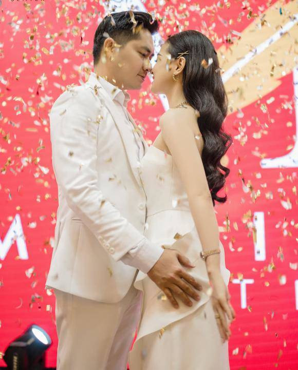 Trải qua ồn ào tình cảm với Ninh Dương Lan Ngọc và Hồ Bích Trâm, nam diễn viên đào hoa của Vbiz giờ khá kín tiếng trong chuyện tình cảm.