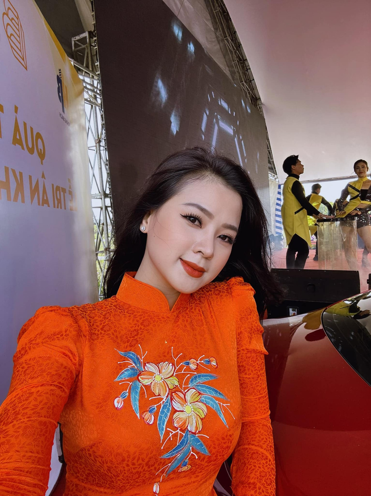 Hoãn đám cưới vì dịch bệnh, Minh Luân và Thiên Hương hiện muốn tập trung ổn định kinh tế trước khi về chung một nhà.