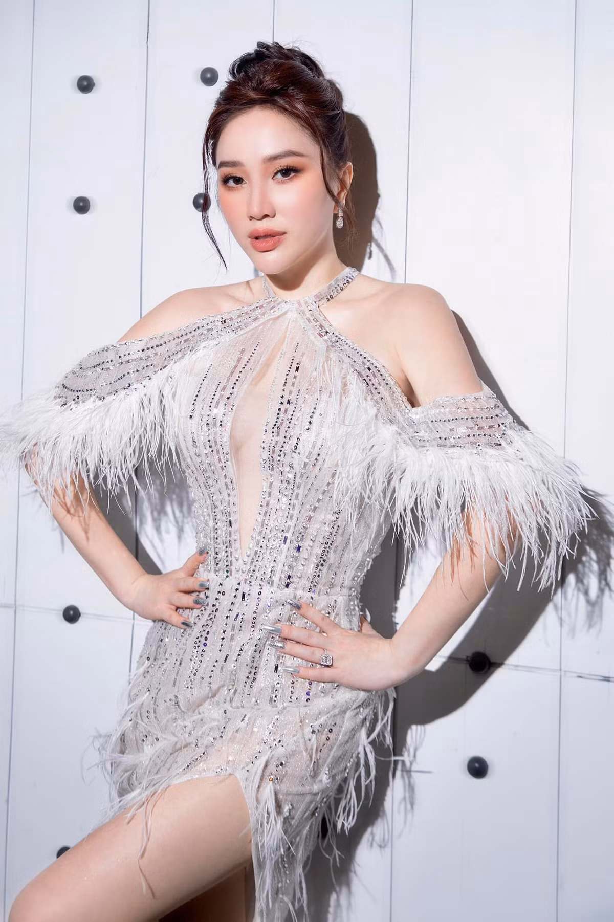 Hơn 15 năm hoạt động nghệ thuật, sự nghiệp của giọng ca "Công chúa bong bóng" trải qua nhiều thăng trầm.