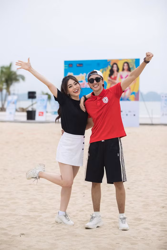 Bình An được nhiều người chú ý hơn khi trở thành bạn trai của Á hậu 1 Hoa hậu Việt Nam 2018.